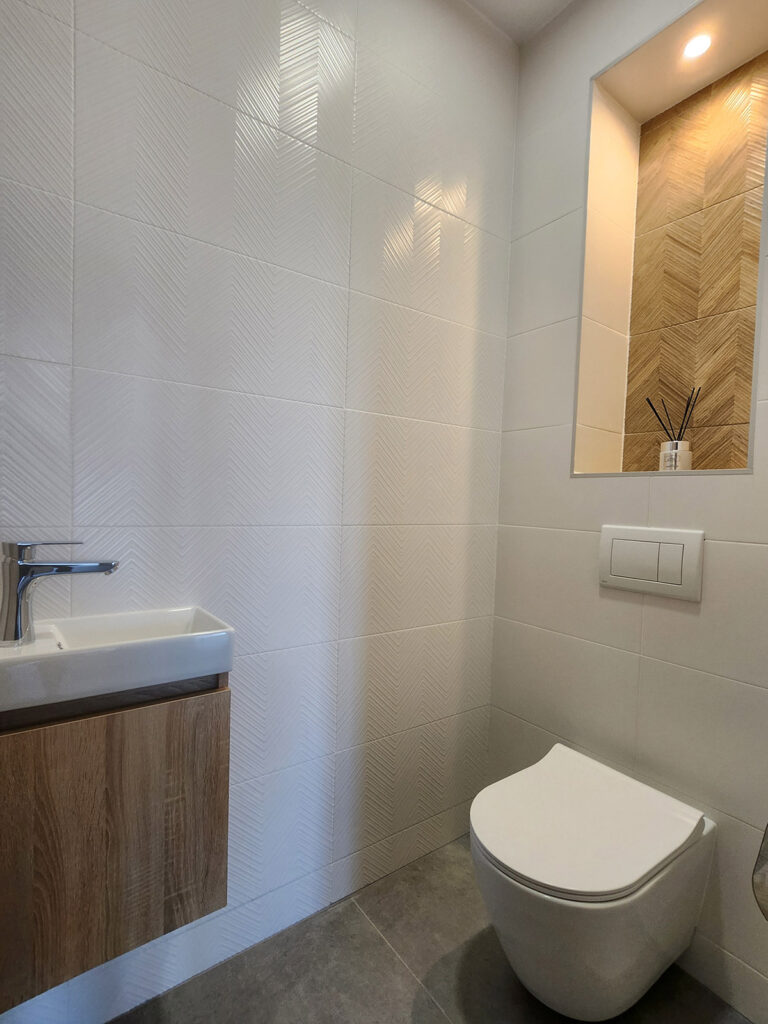 Kész 9-es lakás belső fotói.