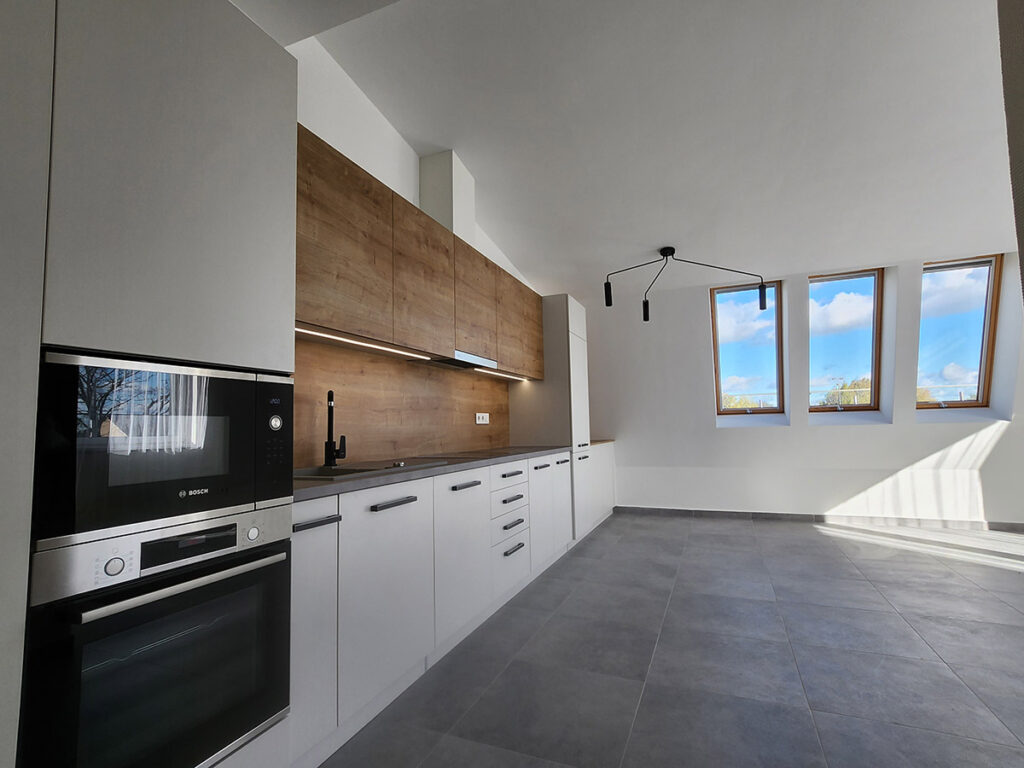 Kész 9-es lakás belső fotói.