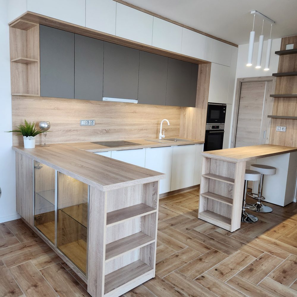 Kész 7-es lakás belső fotói.